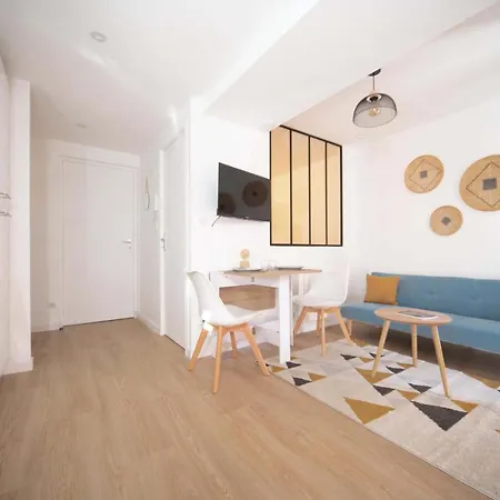 Apartment #fontgieve#centre/fibre Optique/lumineux/paisible *